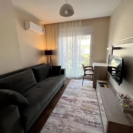 Spacious Flat Close To Erasta'8' Antalya Exterior photo