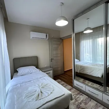 Spacious Flat Close To Erasta'8' Antalya Exterior photo
